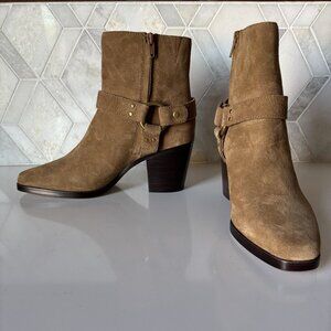 Paige Size 9 Tan Suede Ankle Bootie Zipper Edie Ankle Biker Boot with Buckle